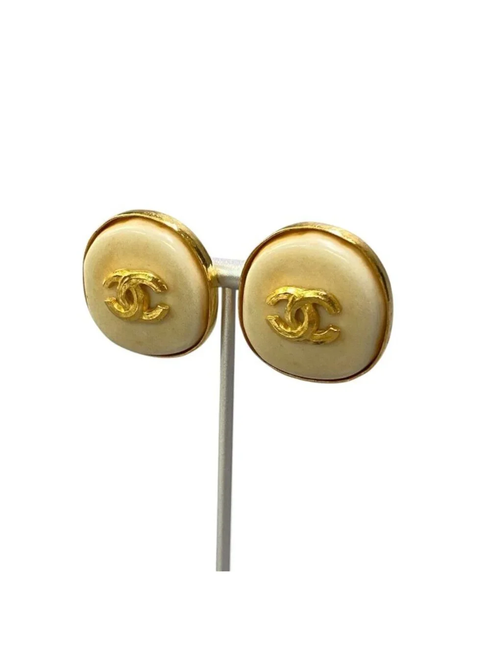 Chanel 98P CC Logo Gold Earrings White